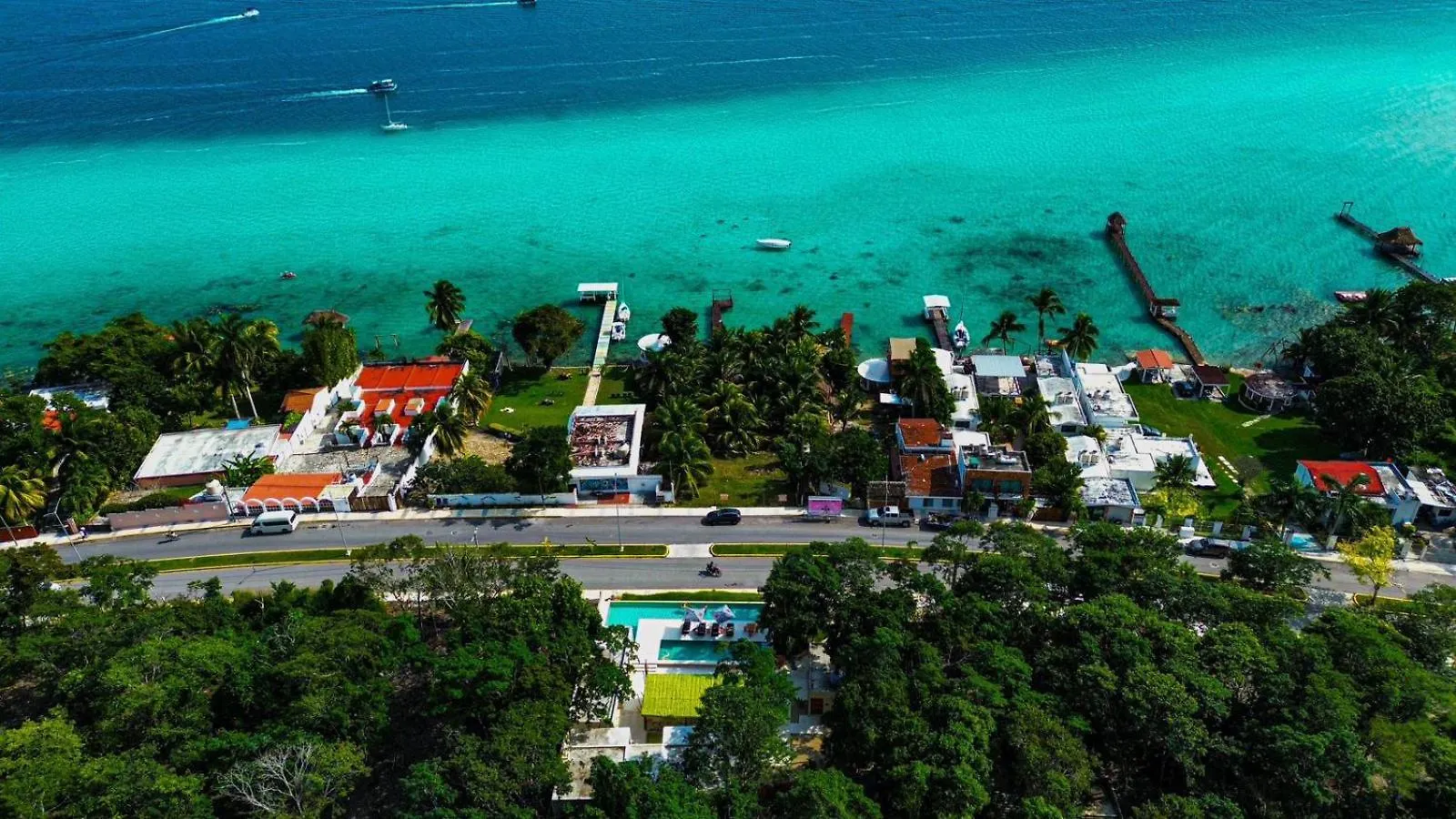Campsite Eco-Cabanas Azul Maria Bacalar Mexico